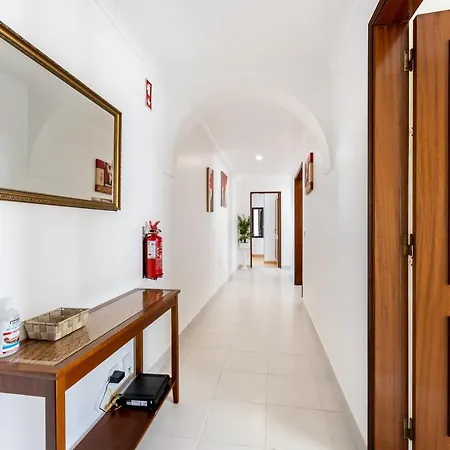 Im On Padme's Place 公寓