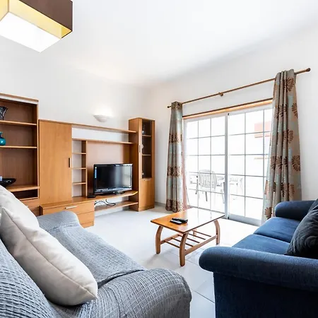 Im On Padme's Place 아파트 *